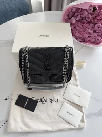 Yves Saint Laurent Niki Black Silver