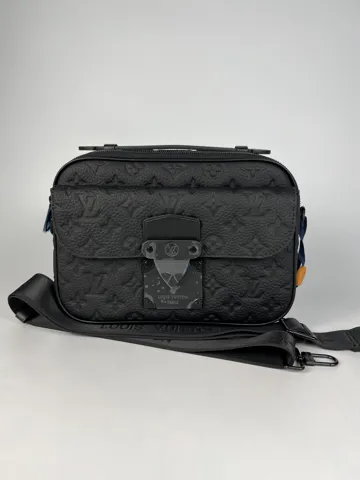 LV