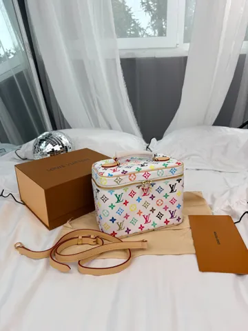 Louis Vuitton Nice Vanity Case in Multicolor Monogram Canvas