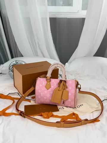 Louis Vuitton Speedy 25 Pink Monogram