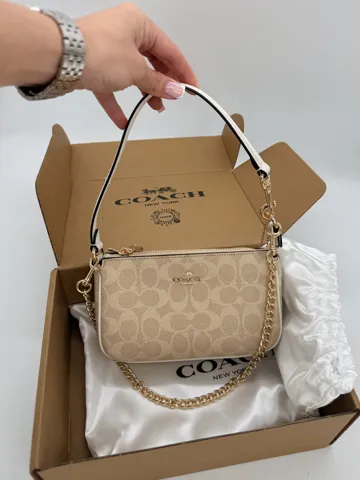 Coach Signature Canvas Bag
