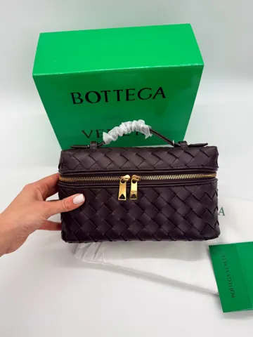 Bottega Veneta Bang Bang Bag in Chocolate