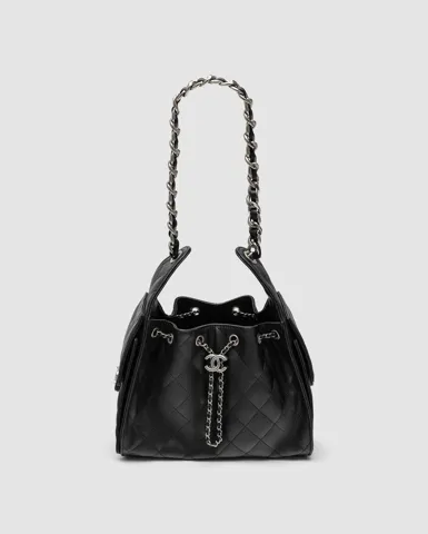 Chanel 25 Handbag in Grained Calfskin Black/Silver