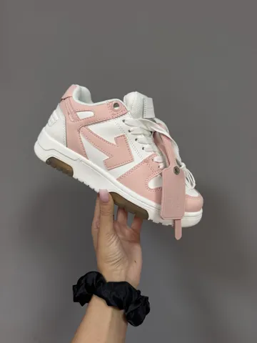 OFF WHITE OUT OF OFFICE | BLUSH PINK / WHITE (10)