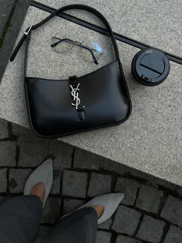 Saint Laurent Hobo Le 5 A 7 Leather Shoulder Bag in Black/Silver Оригінальна коробка